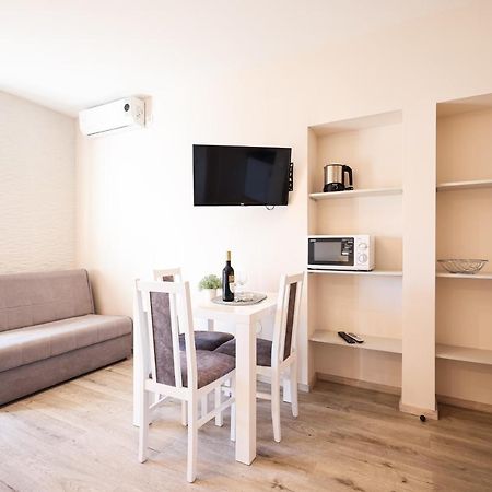 Apartments Anka With Seaview Vrsi Ngoại thất bức ảnh