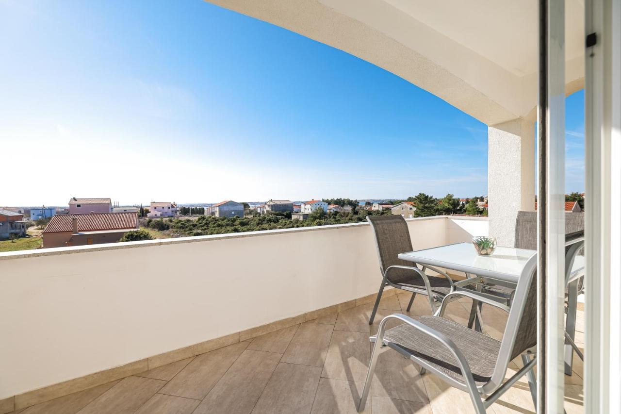 Apartments Anka With Seaview Vrsi Ngoại thất bức ảnh